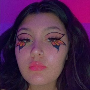 Meet your Posher, Meechee